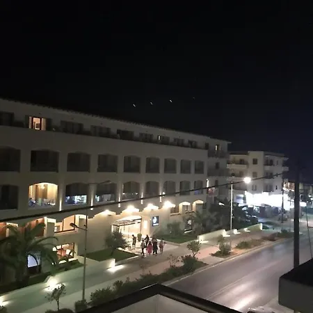 Cozy Studio/apartments Near The Sea レティムノ
