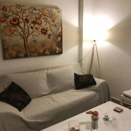 Cozy Studio/apartments Near The Sea アパート *